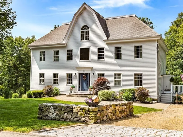 909 Summer St, Marshfield, MA 02050