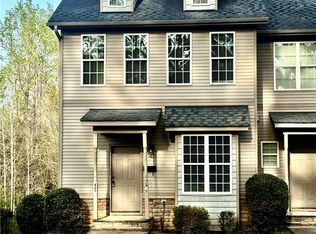 425 Georgetown Cir, Fayetteville, NC 28314