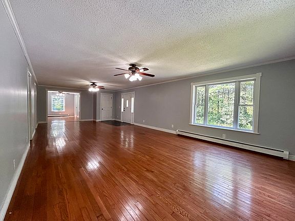 5th image of 79 Harkness Rd