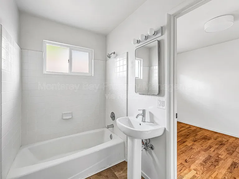 226 Park St — Photo 22