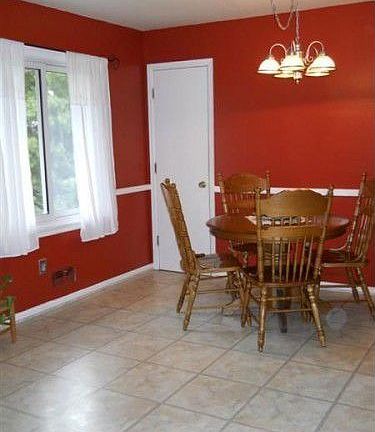 5th image of 933 Blandford Ave