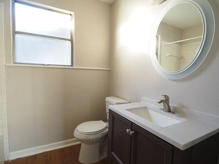 4508 Bennett Ave — Photo 15