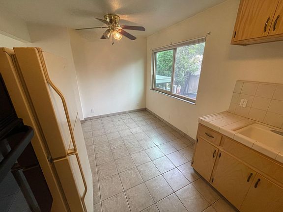 4th image of 133 Kirk Ave APT 3