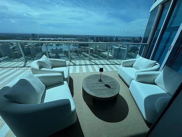 17001 Collins Ave #4504 — Photo 7