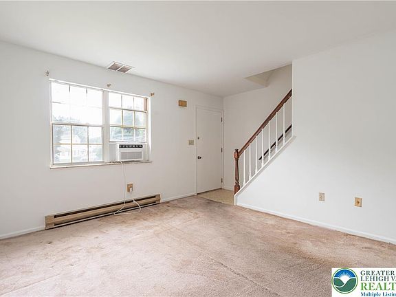 5th image of 3070 Millstone Dr