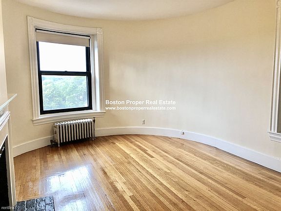 504 Beacon St. #51 Boston - Back Bay Unit Photo 4