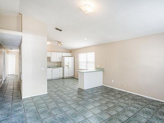 4th image of 2920 Curry Village Ln #1