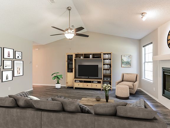 2nd image of 490 W Aster Ave