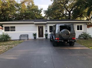 550 NE 160th Ter, Miami, FL 33162
