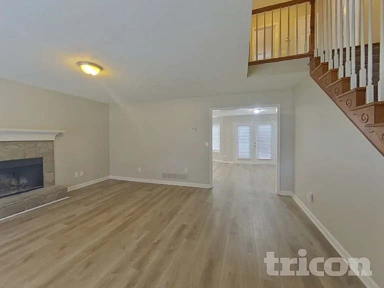2784 Willow Tree Overlook — Photo 2