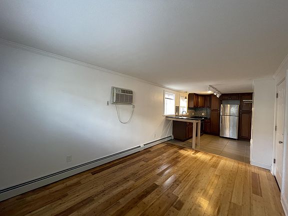 2nd image of 3124 Girard Ave S APT 1