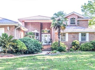 111 Wynnehaven Beach Rd, Mary Esther, FL 32569