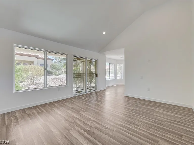 2413 Keiser Ct — Photo 15
