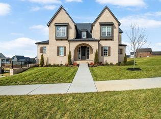 7004 Lampkins Crossing Dr, College Grove, TN 37046