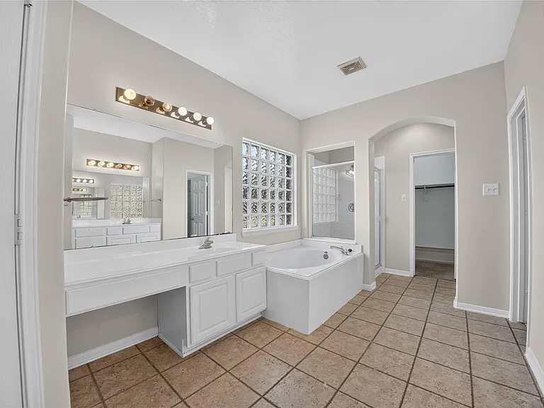 12019 Brantley Haven Dr — Photo 18