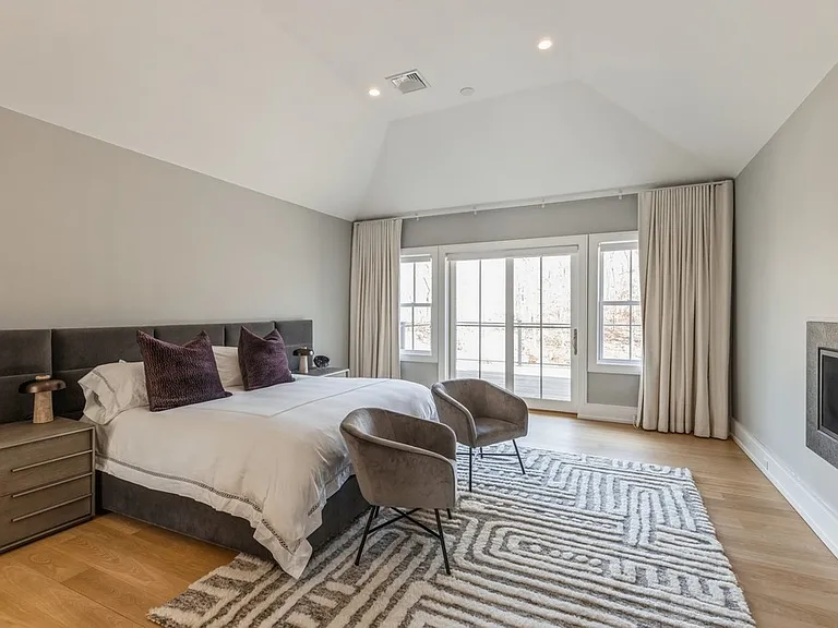1190 Sagg Rd — Photo 8