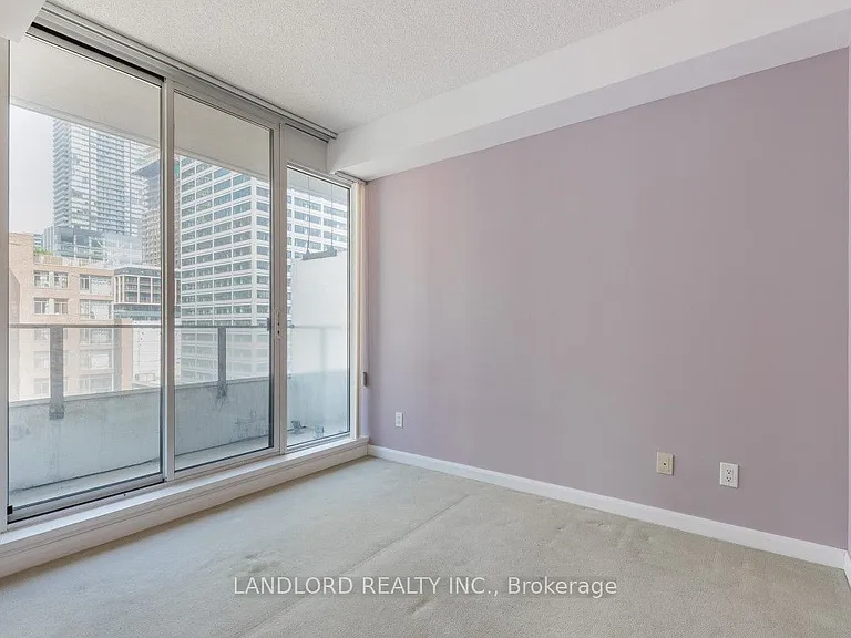 111 Elizabeth St #1620 — Photo 13