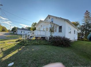 67 Saunders Rd, McAdam, NB E6J 1L4