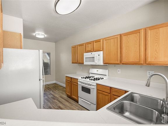 3rd image of 2101 Gravel Hill St Unit 103