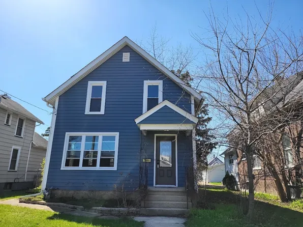 729 Lebanon St, Aurora, IL 60505