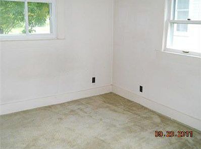 5th image of 643 N Washington St #Stw2-p4