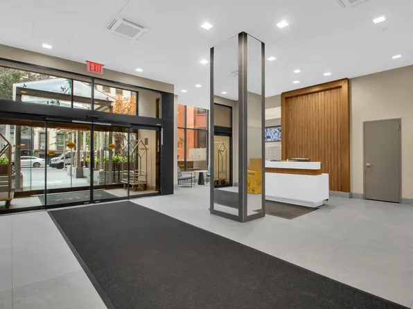 50 Lexington Avenue image 14 of 17