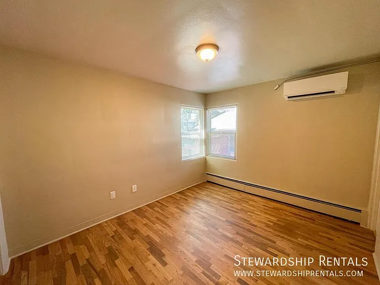 942 E 18th Ave #5 — Photo 10