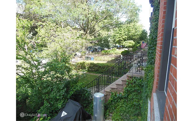 Rented by Douglas Elliman | media 2