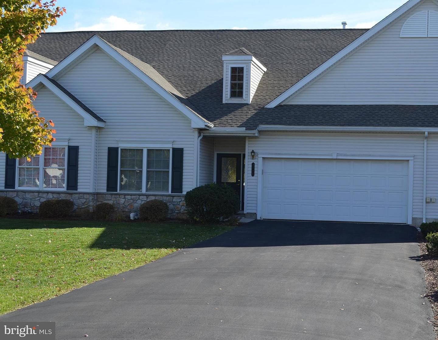 2714 Terrwood Dr E, Macungie, PA 18062 Zillow