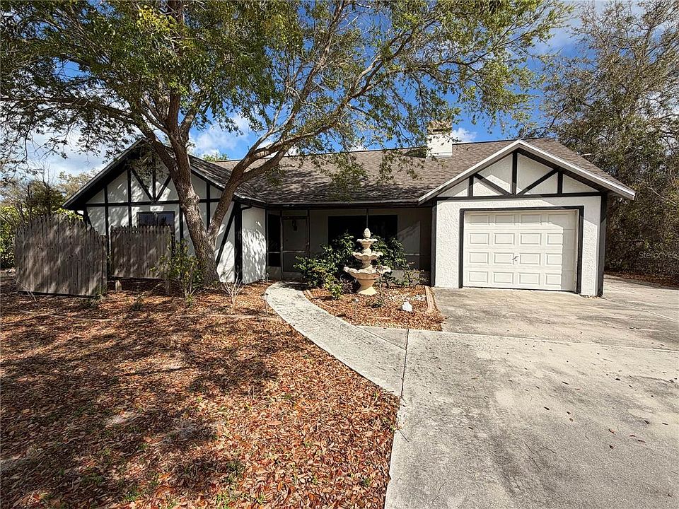 1st image of 1500 Crest Dr