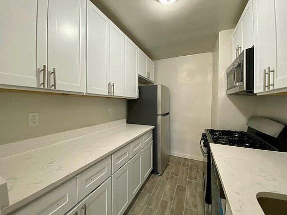 3rd image of 105-37 65th Ave #6Y