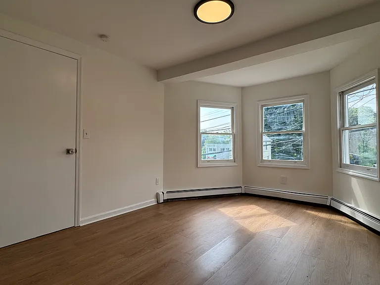 199 Greenkill Ave #2 — Photo 6