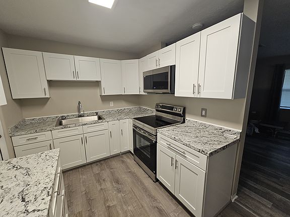 2nd image of 114 Marrero Ave