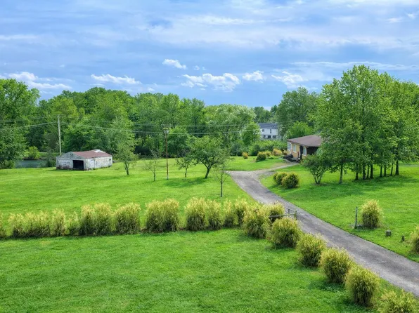7200 Oakbrook Rd, Florence, KY 41042