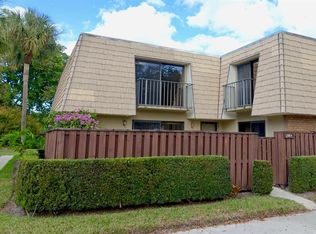 2984 SW Sunset Trace Cir, Palm City, FL 34990