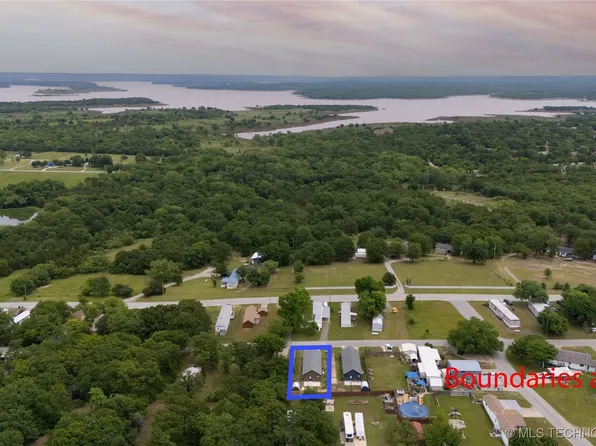 704 Creek Ln, Mannford, OK 74044