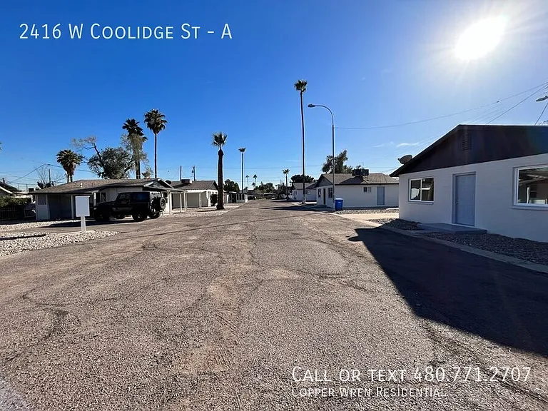 2416 W Coolidge St #A — Photo 15