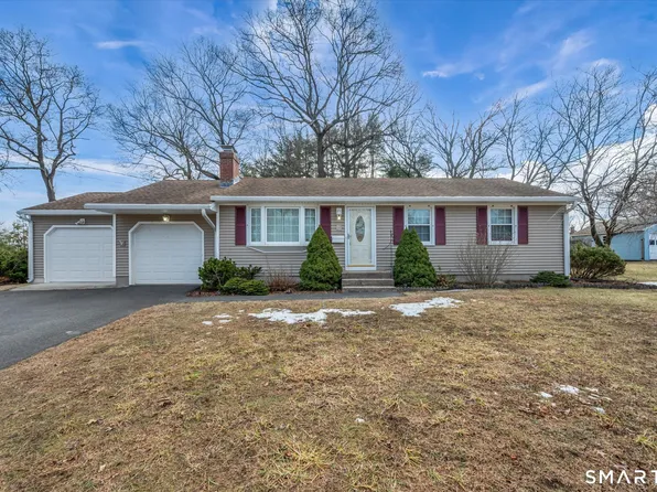 32 Gantley Road, Windsor Locks, CT 06096