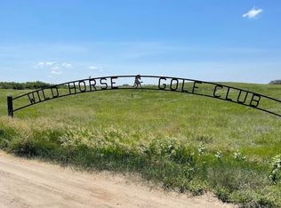38 Wildhorse Rd, Gothenburg, NE 69138