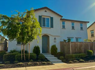 8818 Sheldon Terrace Ln, Elk Grove, CA 95758