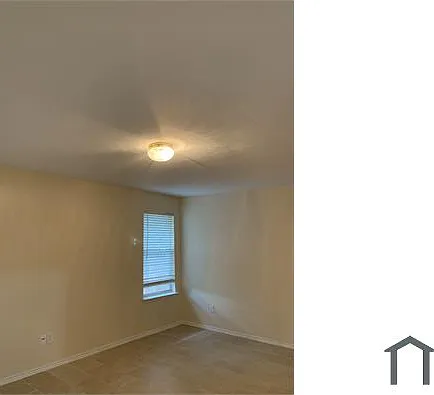 4 bed, 1890 sqft, $2,450 — Photo 2