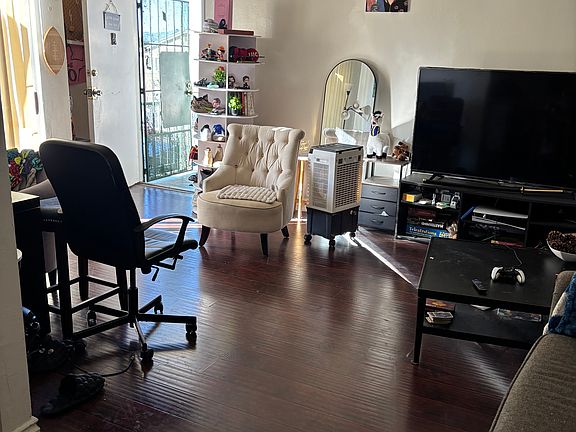 5th image of 4702 W 17th St APT 5