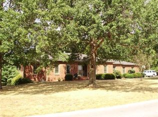 5663 S Farm Road 135, Springfield, MO 65810