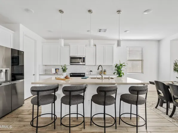 9531 E RIPPLE Drive, Mesa, AZ 85212