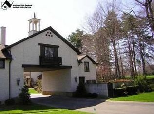 22589 Detroit Rd #13, Rocky River, OH 44116