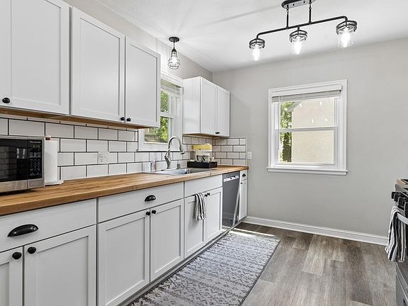 5th image of 7217 Grand Ave S