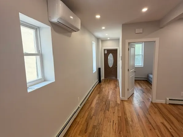 179 Saint Marys Ave #1, Staten Island, NY 10305