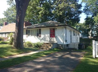 96 Maplewood St, West Roxbury, MA 02132