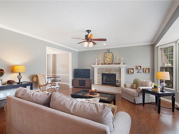 5th image of 21716 W 49th St