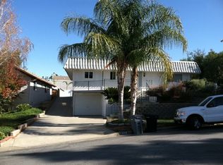 22591 Calcutta Dr, Canyon Lake, CA 92587